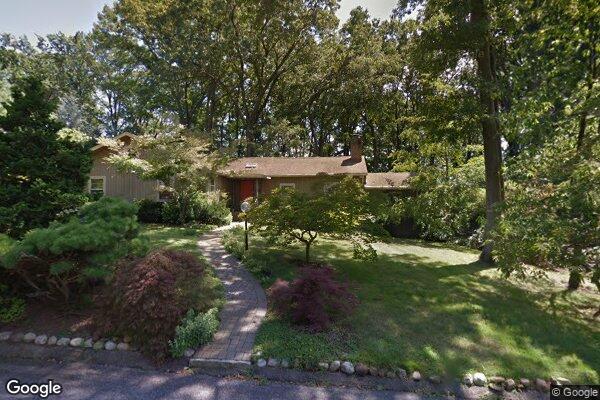 Street view of 10 Heller Dr, Montclair, NJ 07043