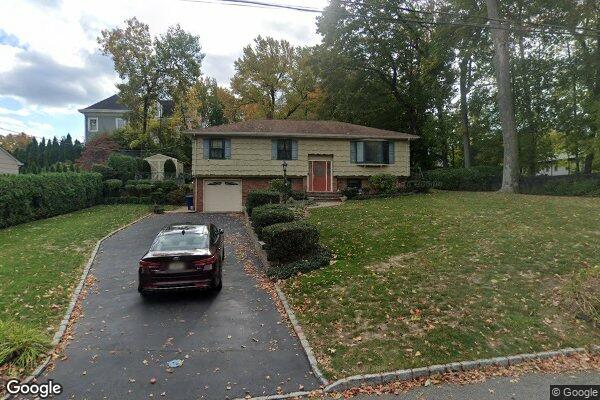 Street view of 114 Haddon Pl, Montclair, NJ 07043