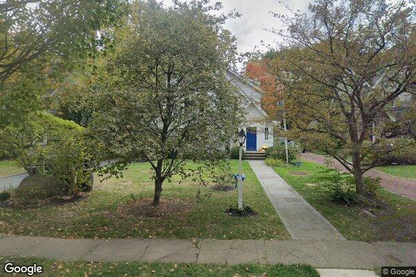 Street view of 118 Summit Ave, Montclair, NJ 07043