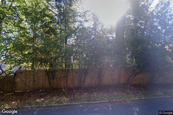 Street view of 137 Undercliff Rd, Montclair, NJ 07042