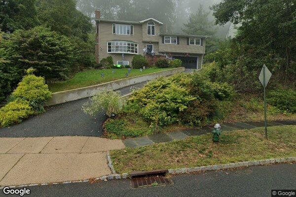 Street view of 138 Lloyd Rd, Montclair, NJ 07042