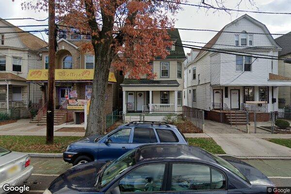 Street view of 142 Walnut St, Montclair, NJ 07104