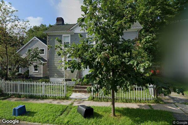 Street view of 19 Charles St, Montclair, NJ 07042