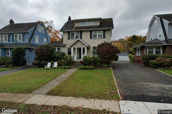 Street view of 19 Euclid Pl, Montclair, NJ 07042