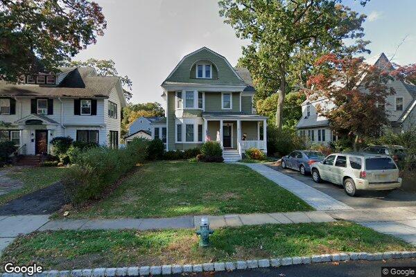 Street view of 19 Franklin Pl, Montclair, NJ 07042
