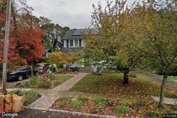 Street view of 20 Euclid Pl, Montclair, NJ 07042