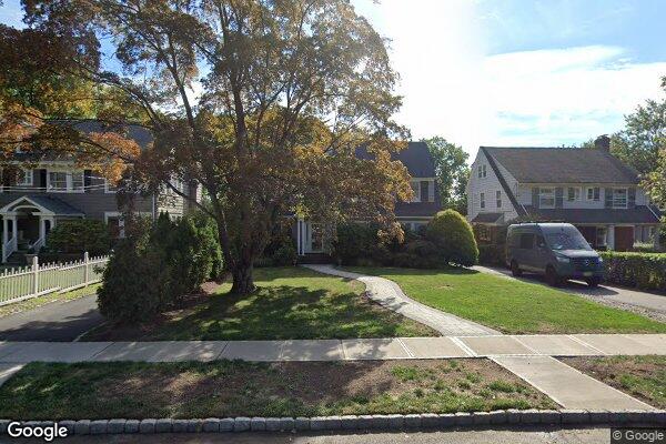 Street view of 301 Park St, Montclair, NJ 07043