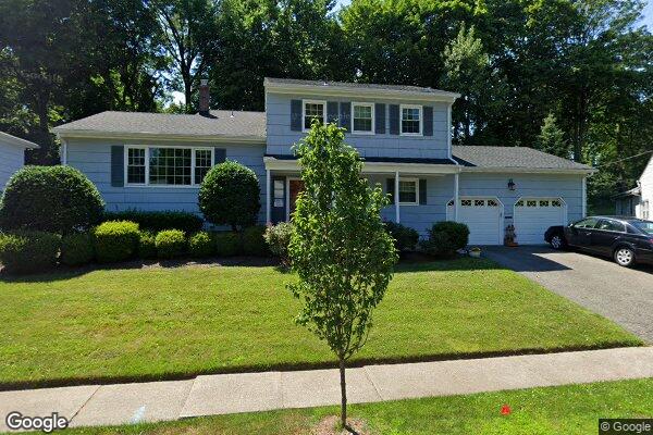 Street view of 31 Fairview Pl, Montclair, NJ 07043