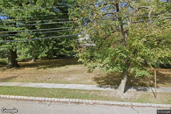 Street view of 364 Park St, Montclair, NJ 07043