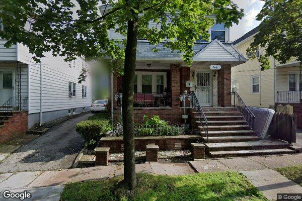 Street view of 40 Warman St, Montclair, NJ 07042