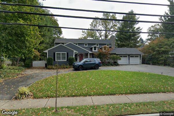 Street view of 533 Grove St, Montclair, NJ 07043