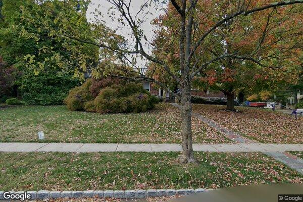 Street view of 544 Park St, Montclair, NJ 07043