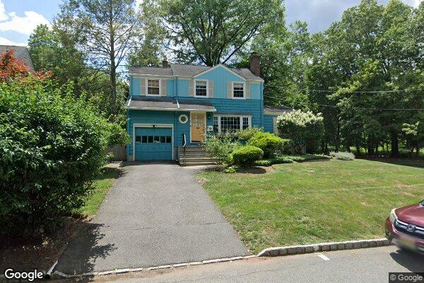 Street view of 5 Amherst Pl, Montclair, NJ 07043