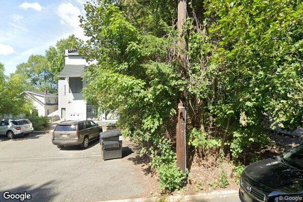 Street view of 8 New St, Montclair, NJ 07432