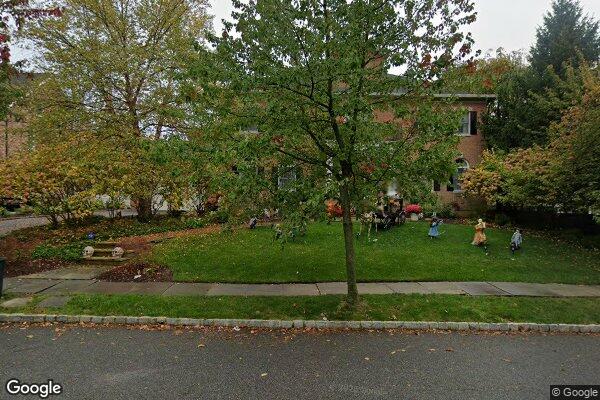Street view of 96 Union St, Montclair, NJ 07043