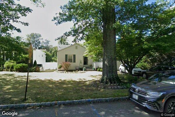 Street view of 25 Maple Ave, West Orange, NJ 07052