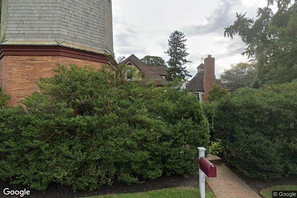 Street view of 37 Ward Ave, Rumson, NJ 07760