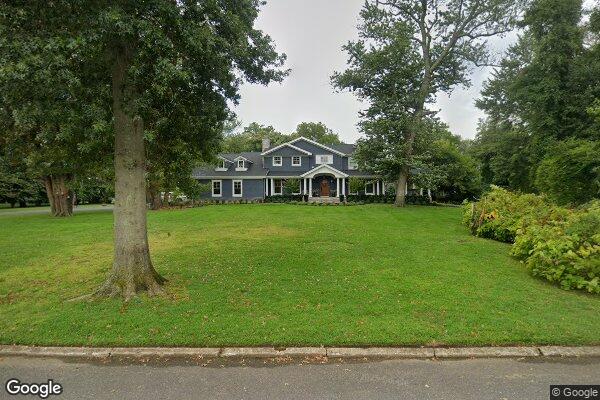 Street view of 6 Broadmoor Dr, Rumson, NJ 07760