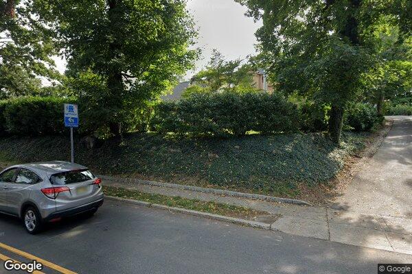 Street view of 132 Fairmount Ave, Chatham, NJ 07928