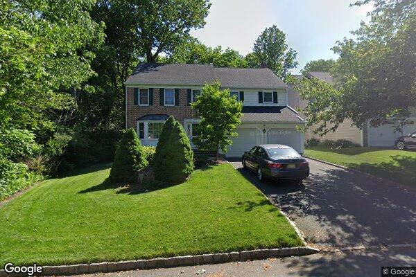 Street view of 20 Maple St, Chatham, NJ 07928