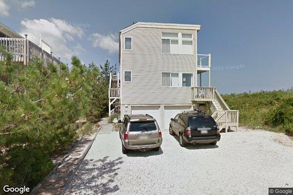 Street view of 17 E 76th St, Harvey Cedars, NJ 08008