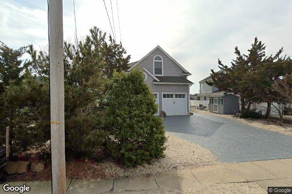 Street view of 16 Dickman Dr, Lavallette, NJ 07002