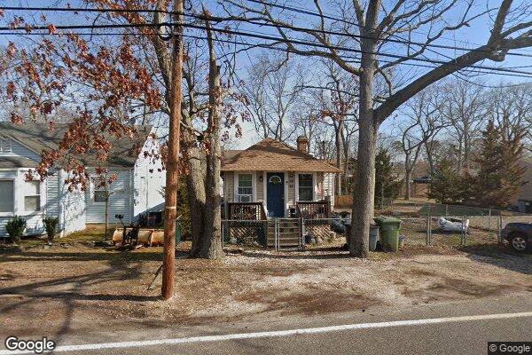 Street view of 720 Springfield Ave, Pine Beach, NJ 08741