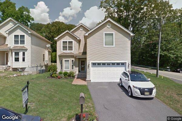 Street view of 2 Cedar Ct, Totowa, NJ 07512