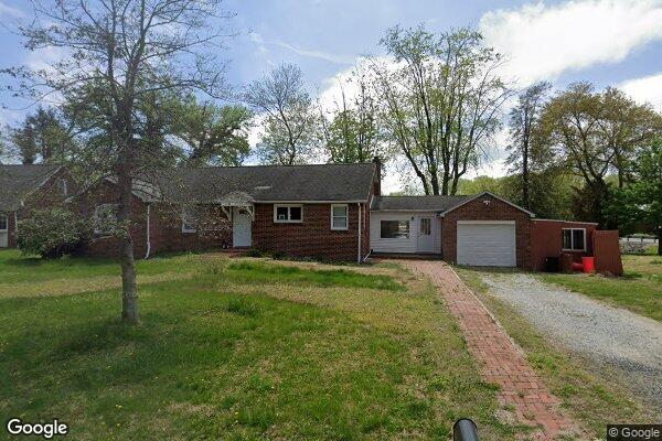 Street view of 3 Lakeside Ln, Carneys Point, NJ 08069