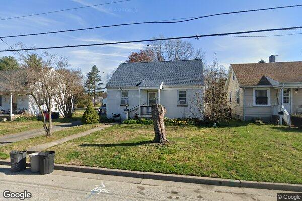 Street view of 401 Ives Ave, Carneys Point, NJ 08069