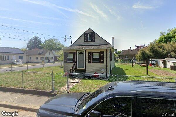 Street view of 19 Pine St, Pennsville, NJ 08023