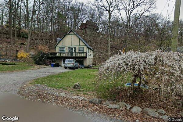 Street view of 28 Appleseed Rd, Vernon, NJ 07461