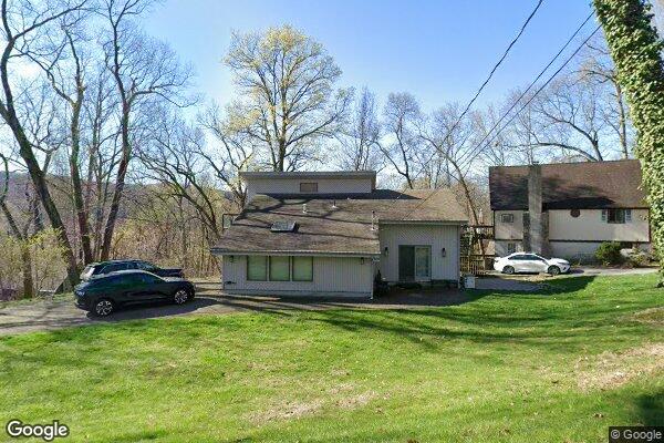 Street view of 2 Wall St, Vernon, NJ 07462
