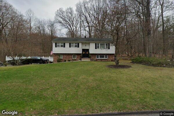 Street view of 3 Beaver Brook Dr, Vernon, NJ 07461