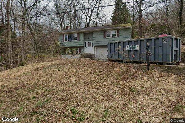 Street view of 6 Oxbow Ln, Vernon, NJ 07102