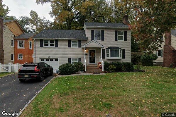Street view of 15 Sutton Pl, Cranford, NJ 07016