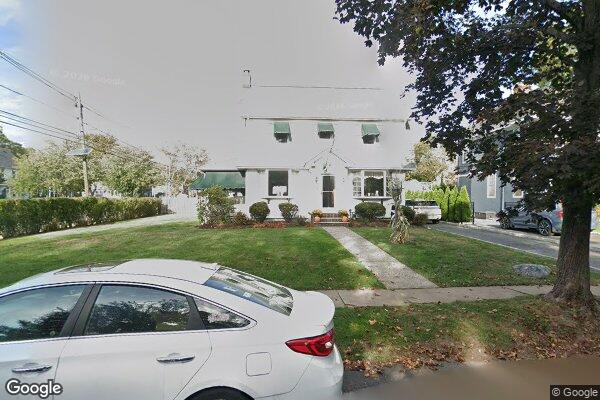 Street view of 214 Maple Pl, Cranford, NJ 07016