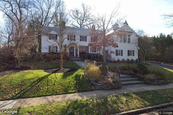 Street view of 36 Greenbriar Dr, Summit, NJ 07901