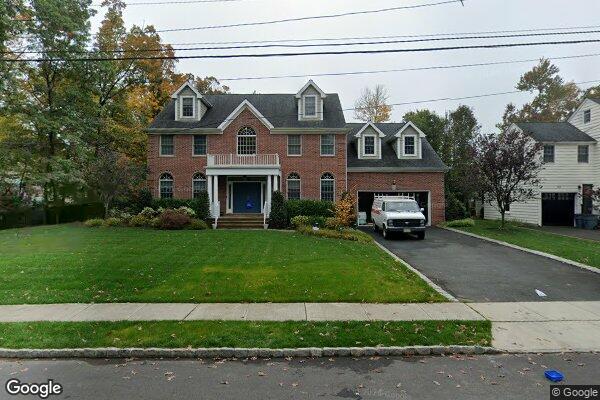 Street view of 60 Linden Pl, Summit, NJ 07901