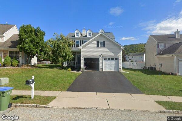 Street view of 31 Rolling Rapids Ct, Hackettstown, NJ 07840
