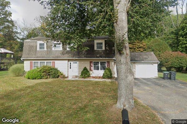 Street view of 511 Hamilton Dr, Hackettstown, NJ 07840