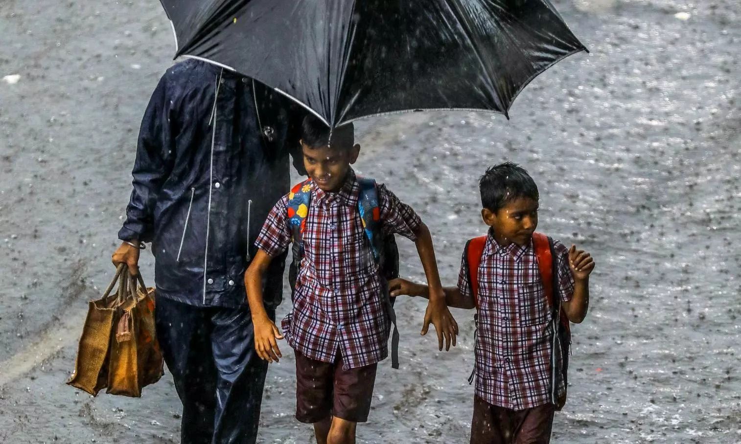 తెలంగాణకు వర్ష సూచన.. అల్పపీడన ప్రభావం