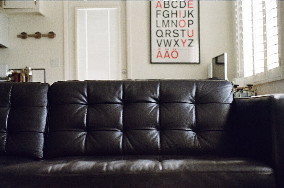 Black leather 3-seater sofa