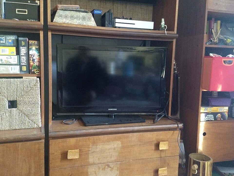Samsung 32" LED TV