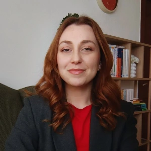 Psikolog İrem EROL Profil Fotoğrafı