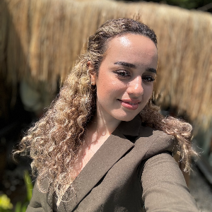 Nazife YÜCEL