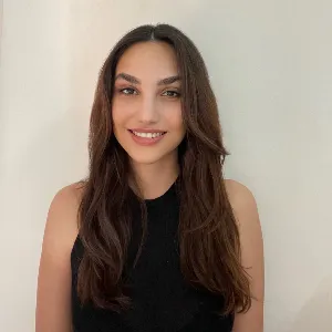 Psikolojik Danışman Belciz KESKİ Profil Fotoğrafı