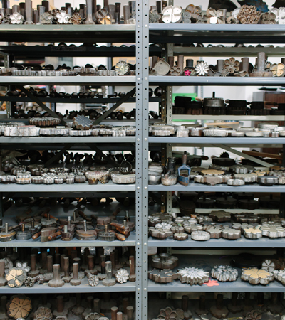 Flower patterns and molds