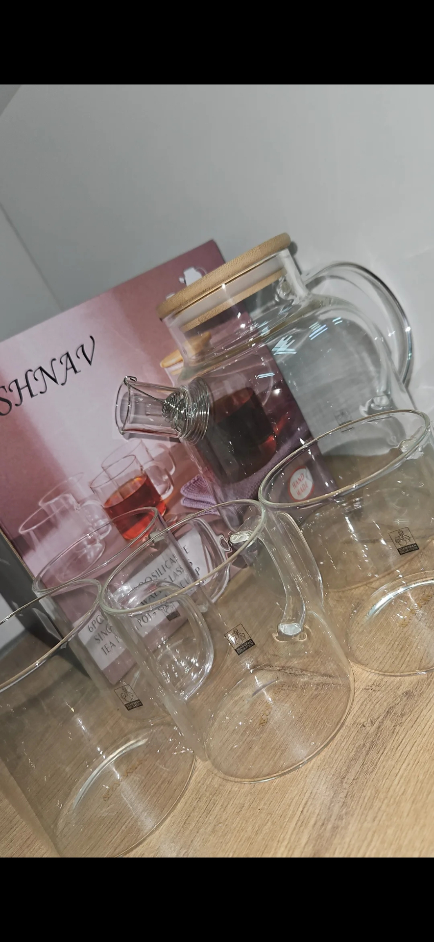 סט קנקנן עם 4 כוסות