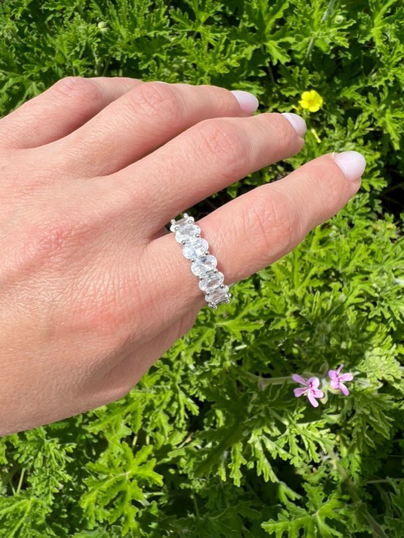 טבעת שורה אובלית